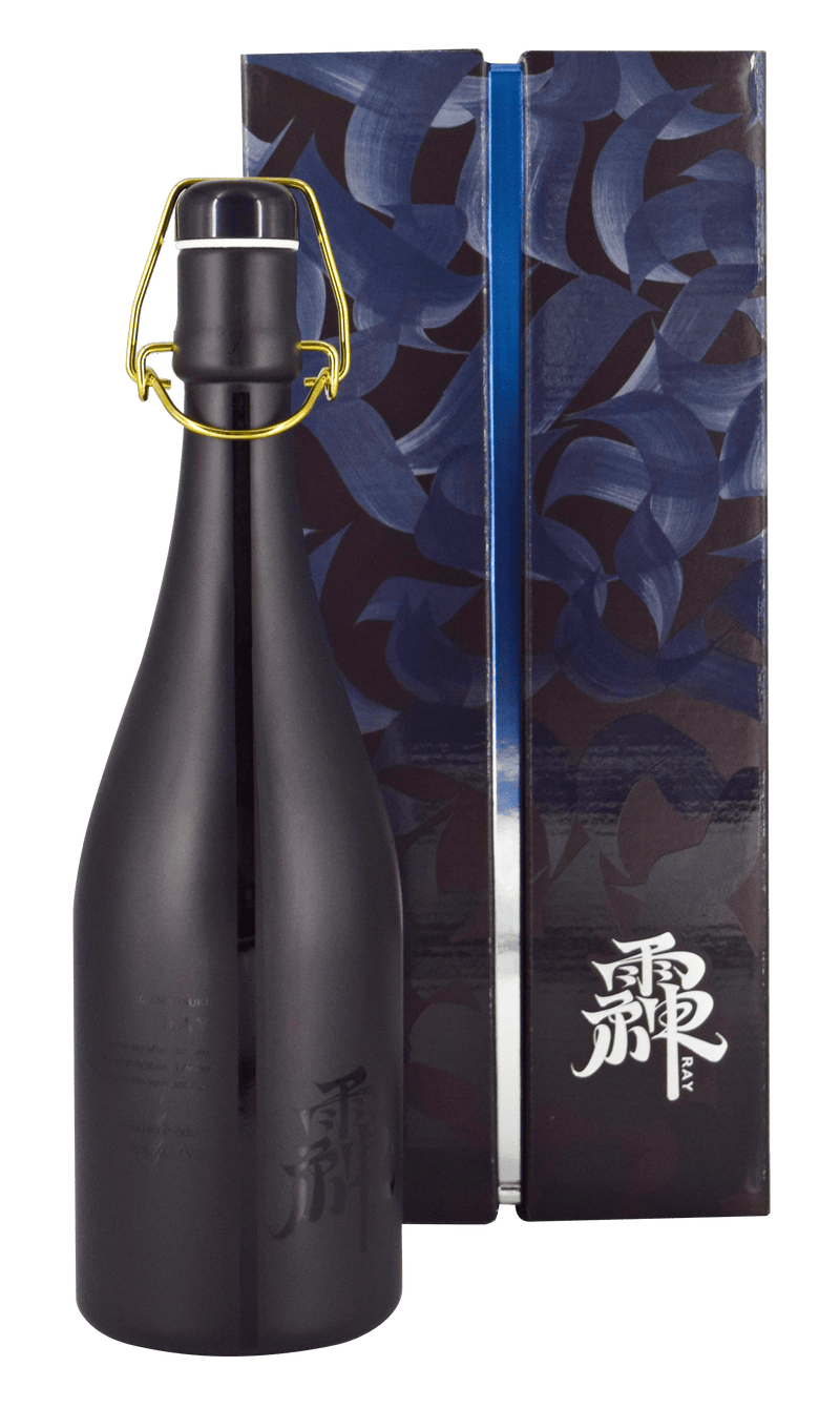 UGO NO TSUKI Junmai Daiginjo "RAY" 720ml bottle